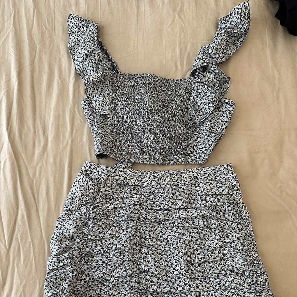 Skirt set